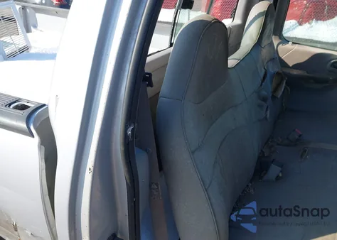 2000 Ford F-150 Work Series/Xl/Xlt from USA, damaged, VIN 1FTRF18W8YNA61907